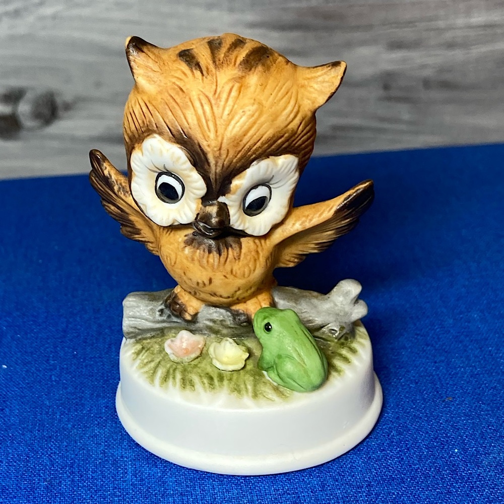 VTG NAPCOWARE OWL FIGURINE